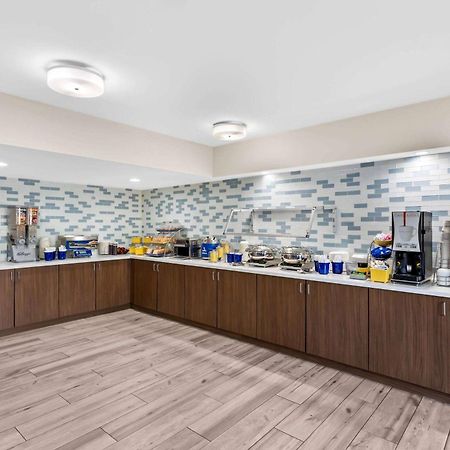 Days Inn & Suites By Wyndham Mesa Near Phoenix Екстериор снимка