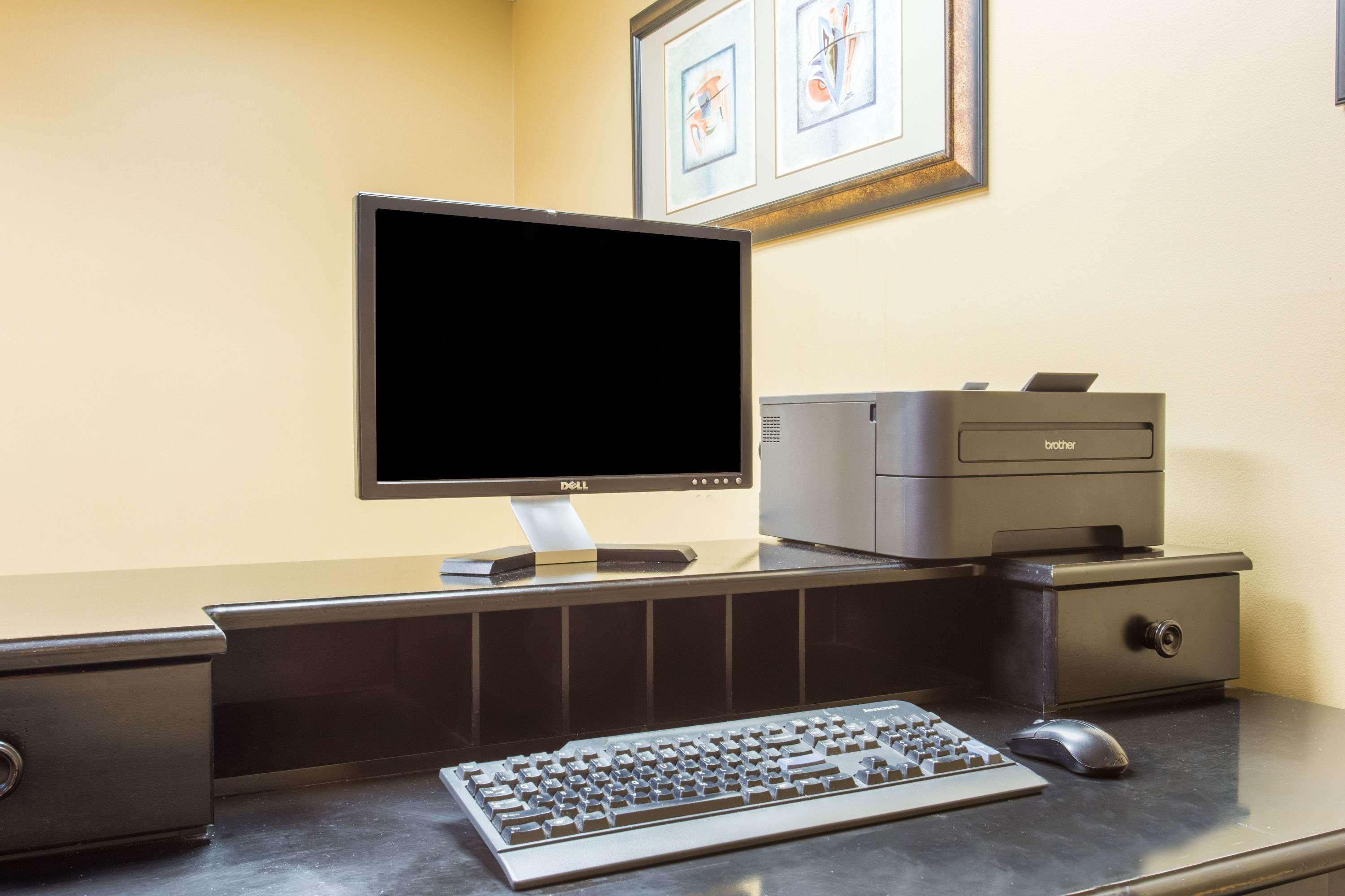 Days Inn & Suites By Wyndham Mesa Near Phoenix Екстериор снимка